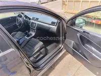Usado VW Passat Highline 140 CV (102 kW) 2006 Marrón Familiar