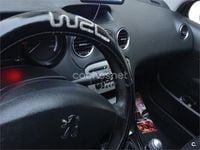 Usado Peugeot 308 110 CV (80 kW) 2010 Negro Berlina