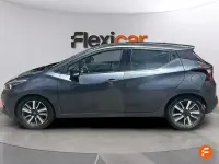 Usado Nissan Micra S 90 CV (66 kW) 2018 Gris Utilitario