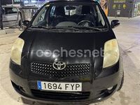Usado Toyota Yaris 87 CV (63 kW) 2008 Negro Berlina