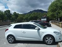 Usado Kia ProCeed 90 CV (66 kW) 2010 Blanco Utilitario