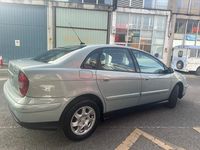 Usado Citroën C5 Exclusive 138 CV (101 kW) 2004 Azul Berlina