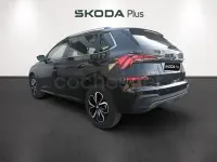 Usado Skoda Kamiq Selection 115 CV (84 kW) 2025 Negro SUV