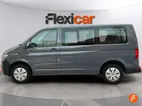 Usado VW Caravelle 110 CV (80 kW) 2023 Gris Van