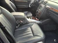 Usado Mercedes R280 190 CV (139 kW) 2006 Negro Monovolumen