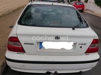 Usado Honda Civic LS 115 CV (84 kW) 1998 Blanco Berlina