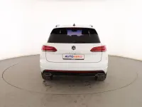 Usado VW Touareg Atmosphere 231 CV (169 kW) 2020 Blanco SUV