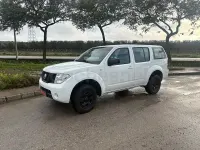 Usado Nissan Pathfinder SE 171 CV (125 kW) 2007 Blanco SUV
