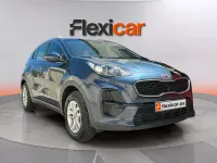 Usado Kia Sportage Plus 115 CV (84 kW) 2019 Gris SUV