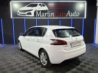 Usado Peugeot 308 Active 131 CV (96 kW) 2018 Blanco Berlina
