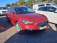 Usado Seat Leon XCELLENCE 150 CV (110 kW) 2021 Rojo Utilitario