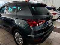 Usado Seat Arona Style 116 CV (85 kW) 2025 Gris magnetic + techo negro midnight SUV