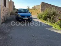 Usado Renault Clio II Privilege 80 CV (58 kW) 2002 Azul Berlina