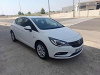 Usado Opel Astra Business 110 CV (80 kW) 2017 Blanco Utilitario