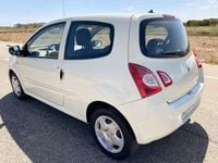 Usado Renault Twingo Authentique 76 CV (55 kW) 2012 Beige Utilitario