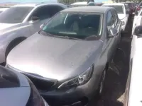 Usado Peugeot 308 Active 100 CV (73 kW) 2020 Gris Berlina