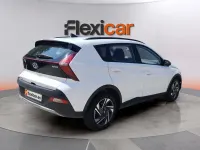 Usado Hyundai Bayon 101 CV (74 kW) 2023 Blanco SUV