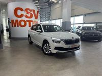 Usado Skoda Kamiq Ambition 110 CV (80 kW) 2021 Blanco SUV