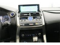 Usado Lexus NX300h Executive Line 197 CV (144 kW) 2018 Blanco SUV