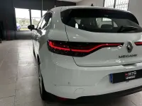 Usado Renault Mégane Equilibre 116 CV (85 kW) 2023 Blanco Utilitario