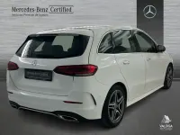 Usado Mercedes B200 AMG line 150 CV (110 kW) 2019 Blanco polar Utilitario