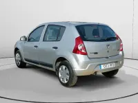 Usado Dacia Sandero 75 CV (55 kW) 2012 Gris Berlina