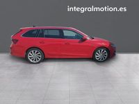 Usado Skoda Octavia Style 149 CV (109 kW) 2021 Rojo Familiar