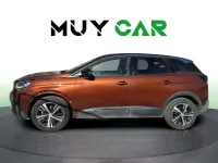 Usado Peugeot 3008 Allure 131 CV (96 kW) 2017 Marrón SUV