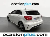 Usado Mercedes A180 AMG line 109 CV (80 kW) 2015 Blanco Utilitario