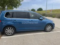 Usado VW Touran Sportline 115 CV (84 kW) 2017 Azul Monovolumen