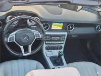 Usado Mercedes SLK200 184 CV (135 kW) 2013 Negro Descapotable