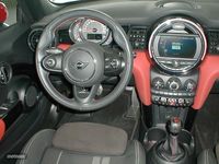 Usado Mini John Cooper Works 102 CV (75 kW) 2021 Rojo Utilitario