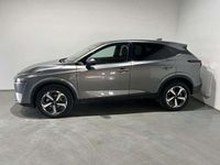 Begagnad Nissan Qashqai N-Connecta 158 HK (116 kW) 2024 Grå SUV