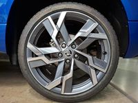 Usado Skoda Karoq SportLine 150 CV (110 kW) 2025 Azul race metalizado SUV