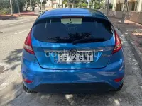 Usado Ford Fiesta Titanium 96 CV (70 kW) 2010 Azul Berlina