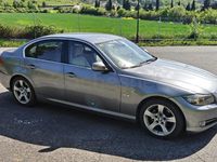 Usado BMW 318 143 CV (105 kW) 2011 Gris / plata Berlina