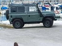 Usado Land Rover Defender 122 CV (89 kW) 2006 Verde SUV