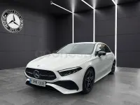 Usado Mercedes A180 136 CV (100 kW) 2025 Blanco Berlina