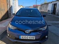 Usado Toyota Auris Hybrid Edition 136 CV (100 kW) 2018 Azul Berlina