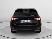 Usado Skoda Fabia Selection 95 CV (69 kW) 2025 Negro Utilitario