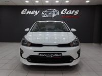 Usado Kia Rio 84 CV (61 kW) 2023 Blanco Berlina