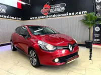 Usado Renault Clio Dynamique 90 CV (66 kW) 2015 Rojo Utilitario
