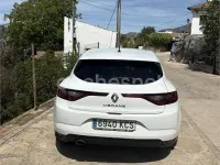 Usado Renault Mégane Zen 110 CV (80 kW) 2017 Blanco Berlina