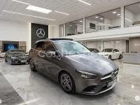 Usado Mercedes B200 156 CV (114 kW) 2019 Gris / plata Utilitario