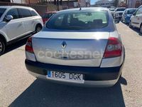 Usado Renault Mégane II Expression 98 CV (72 kW) 2005 Gris / plata Berlina