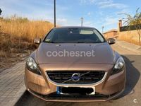 Usado Volvo V40 Kinetic 115 CV (84 kW) 2014 Beige Berlina