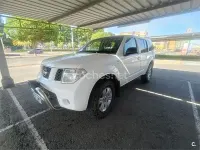 Usado Nissan Pathfinder XE 174 HP (127 kW) 2006 Branco SUV