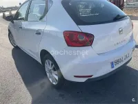 Usado Seat Ibiza Reference 90 CV (66 kW) 2017 Blanco Berlina
