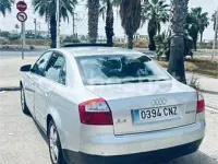 Usado Audi A4 163 CV (119 kW) 2003 Gris / plata Berlina