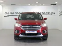 Usado Ford Kuga Titanium 120 CV (88 kW) 2017 Rojo SUV